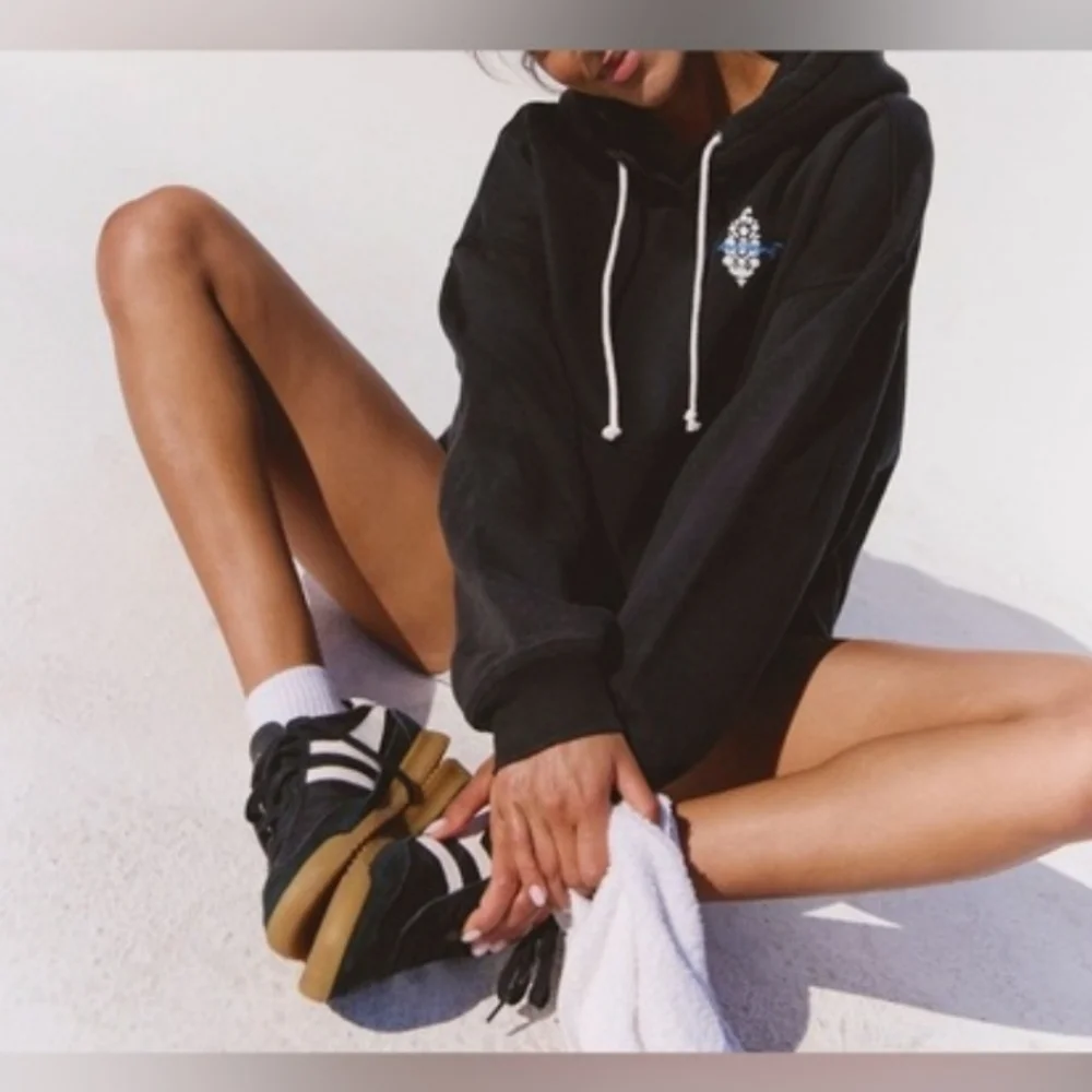 NWOT Free People Movement Final Call Logo Hoodie SMALL - Picture 4 of 11